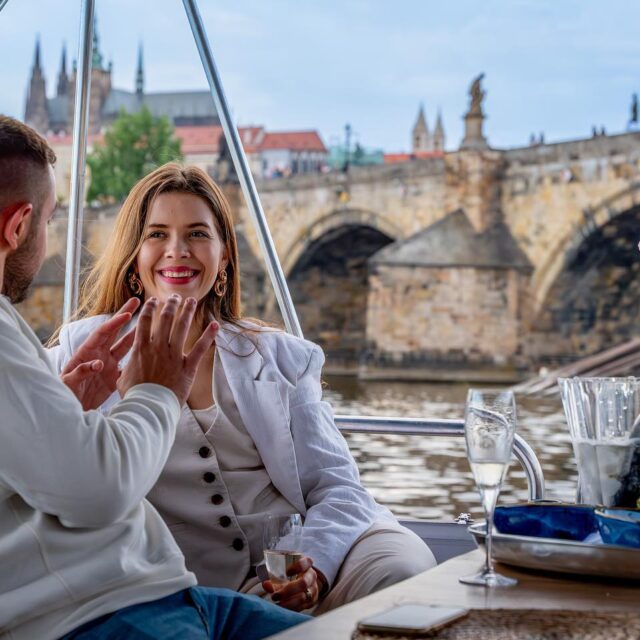 Prague Kampa Boat Trip